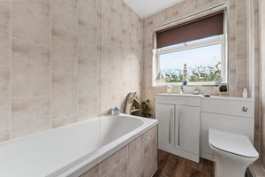 Photo 16- click for photo gallery